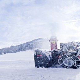 ODŚNIEŻARKA SNOWLINE 560 II